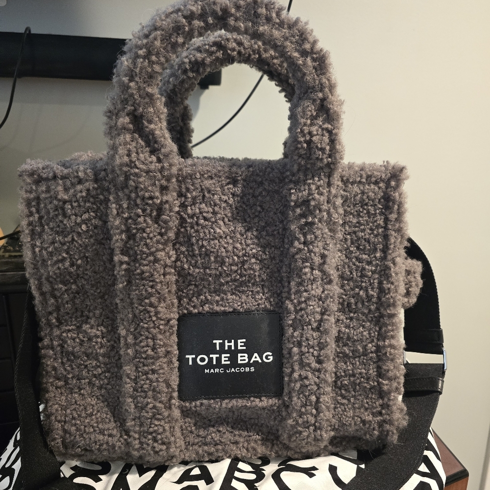 Marc Jacobs Gray Sherpa Tote Bag Medium